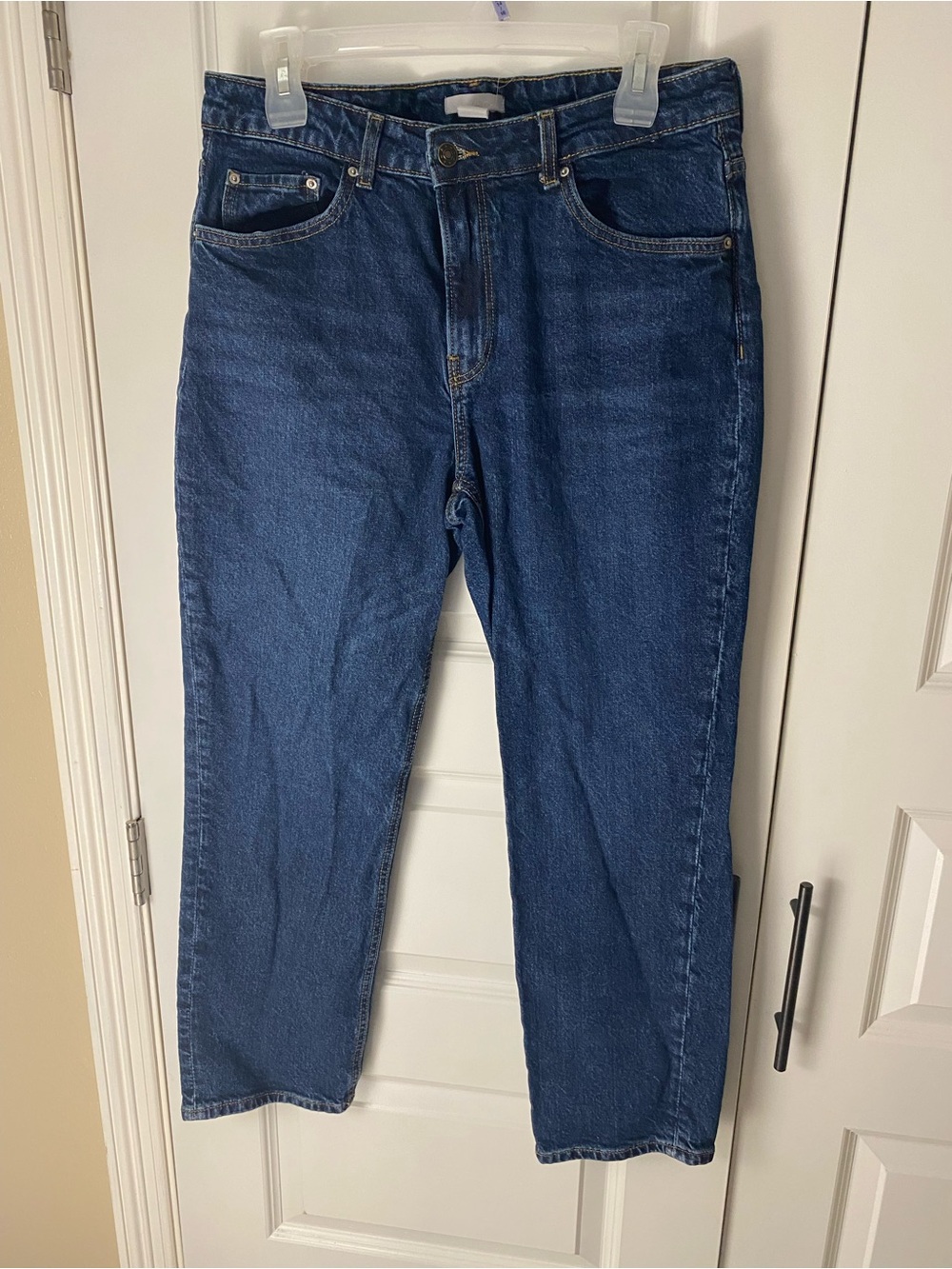 H&M Women’s Dark Blue Relaxed Jeans